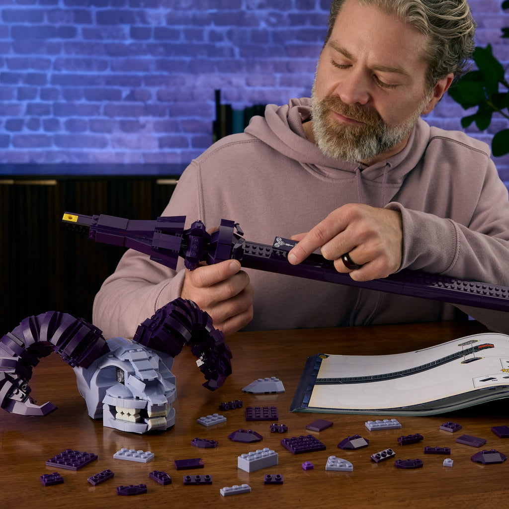 Mattel Brick Shop Masters of the Universe Skeletor Havoc Staff