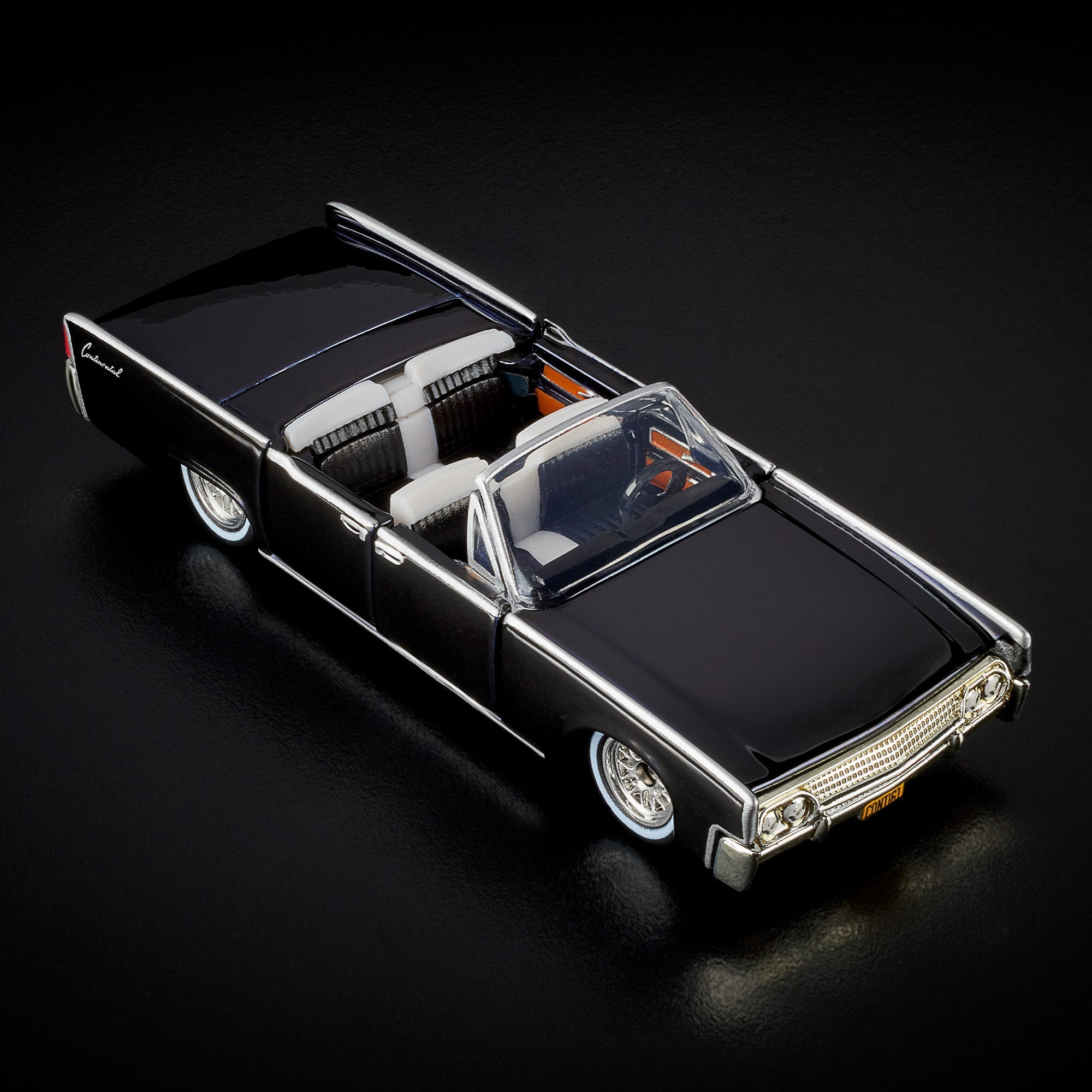 Hot Wheels RLC Exclusive ’61 Lincoln Continental