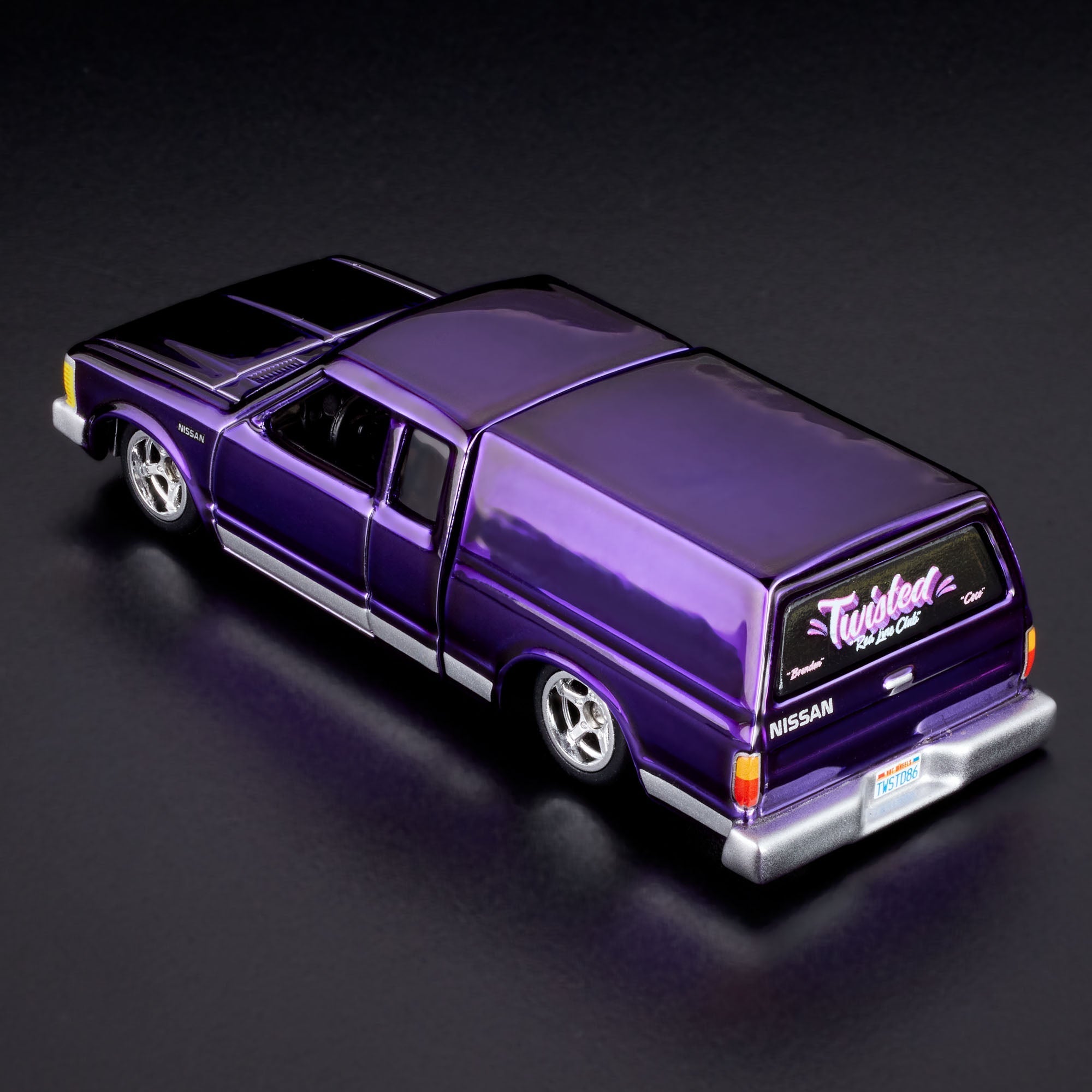 Hot Wheels RLC 1986 Nissan 720 King Cab