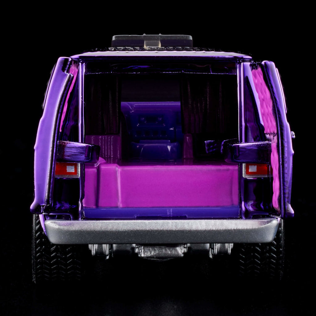 Hot Wheels RLC Exclusive ‘70s Dodge Tradesman Van