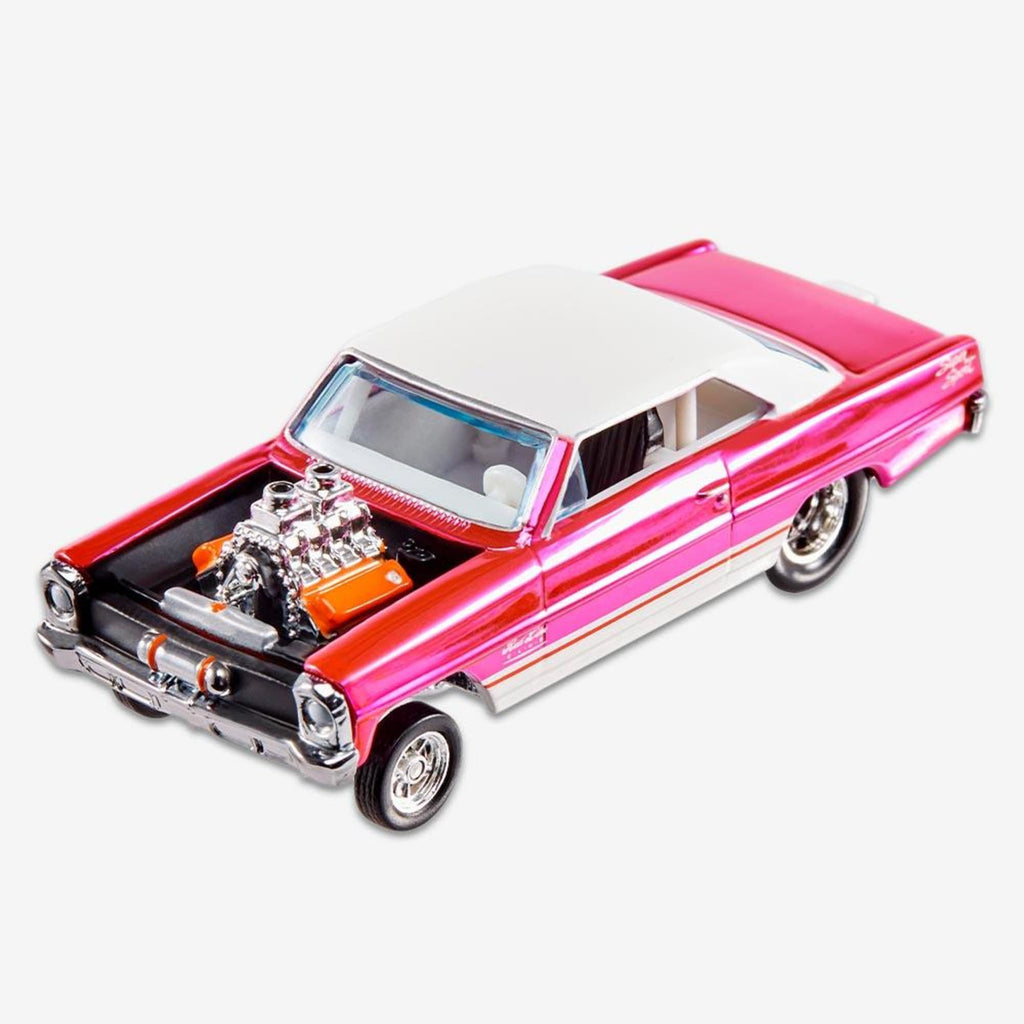 Hot Wheels RLC Exclusive ’66 Super Nova