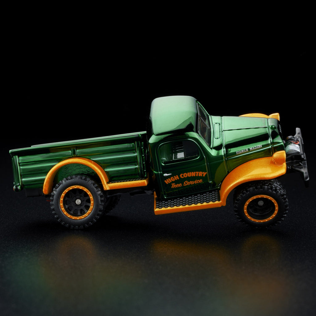 Hot Wheels RLC Exclusive Holiday 1952 Dodge Power-Wagon