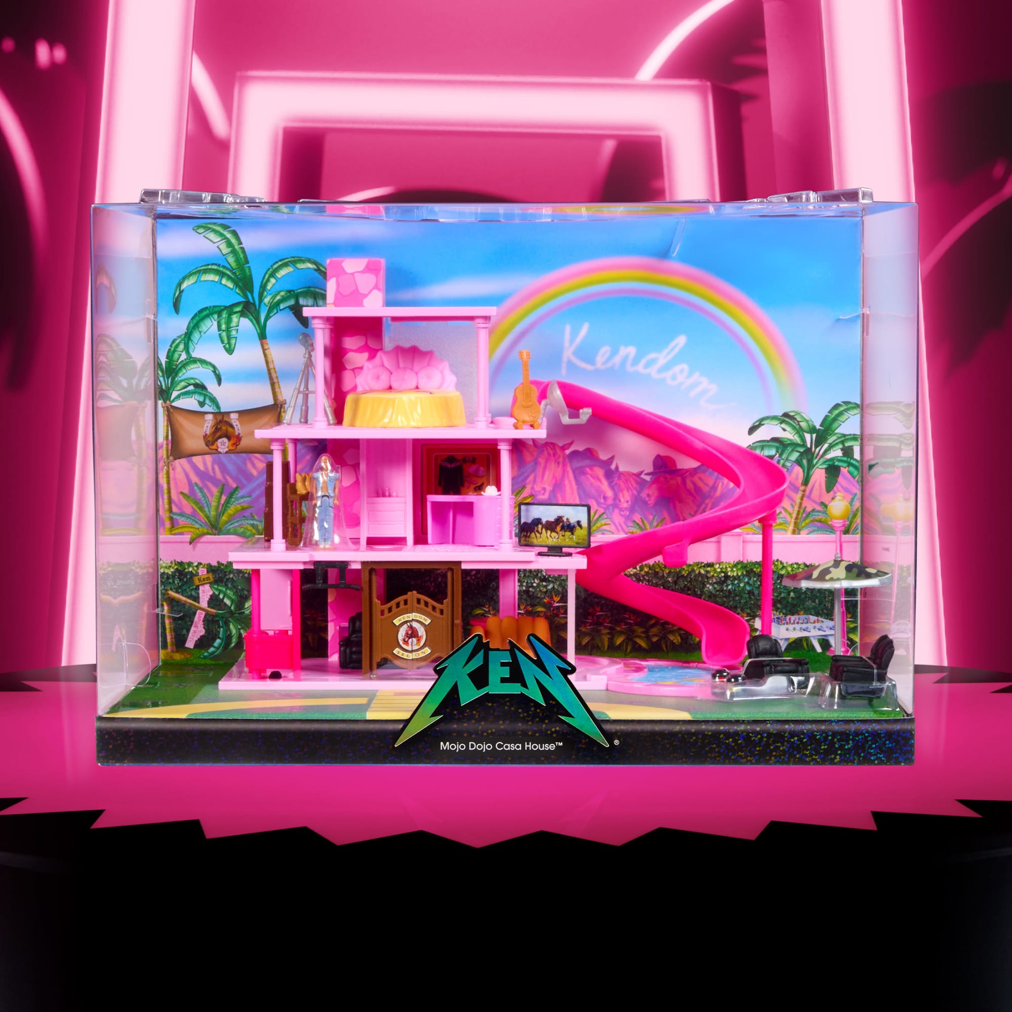 Mini BarbieLand Mojo Dojo Casa House