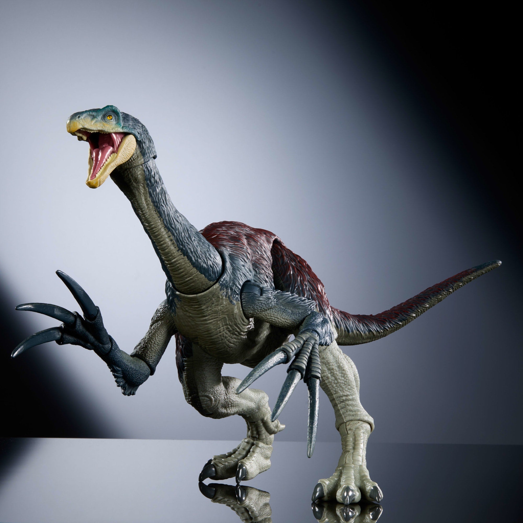 Jurassic World Dominion Hammond Collection Therizinosaurus