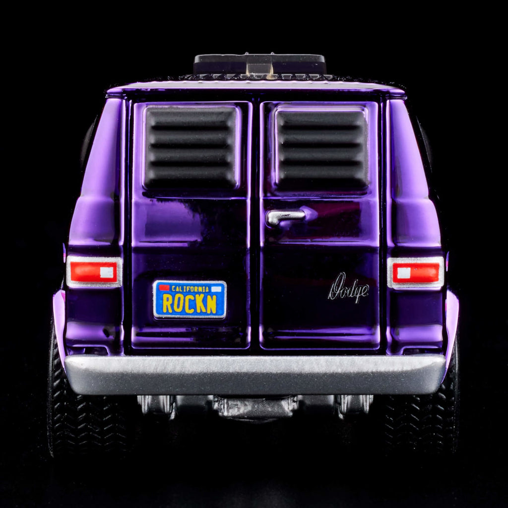 Hot Wheels RLC Exclusive ‘70s Dodge Tradesman Van