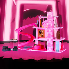 Mini BarbieLand Mojo Dojo Casa House