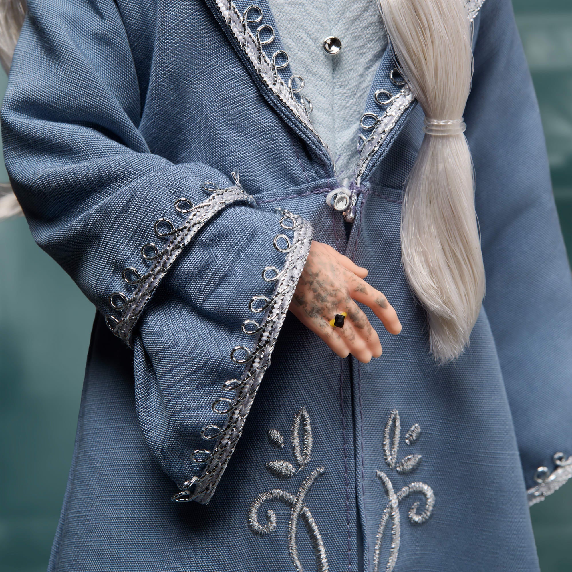 Harry Potter Design Collection – Albus Dumbledore Doll