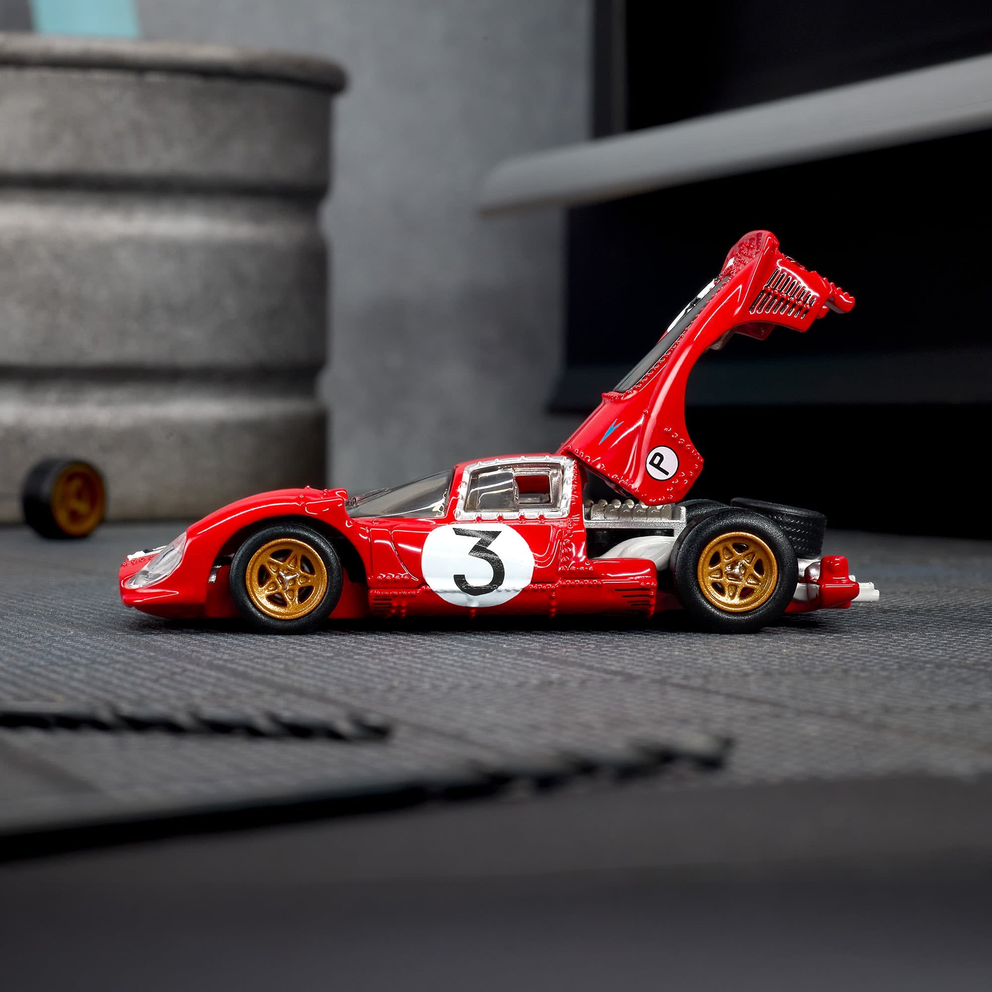 Hot Wheels Elite 64 1967 Ferrari 330 P4