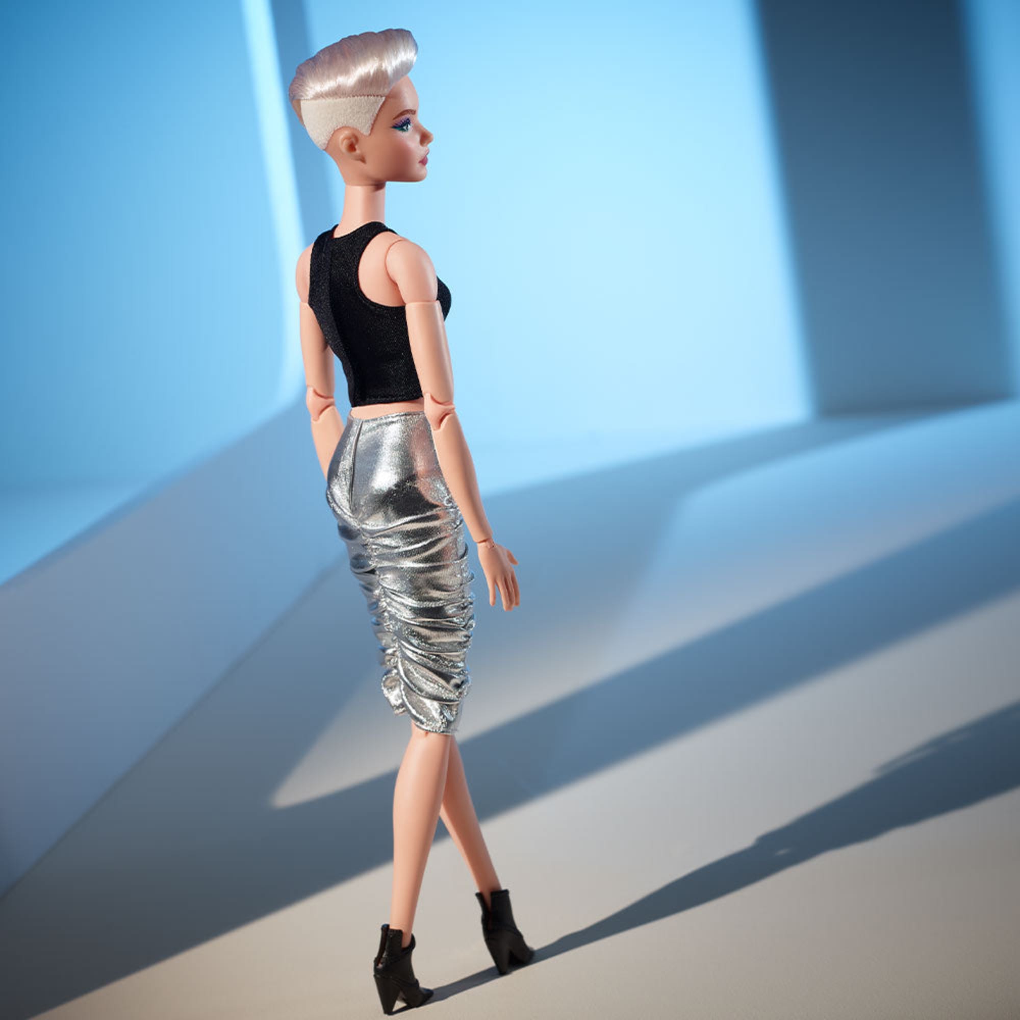 Barbie Looks Doll (Original, Blonde Pixie Cut)