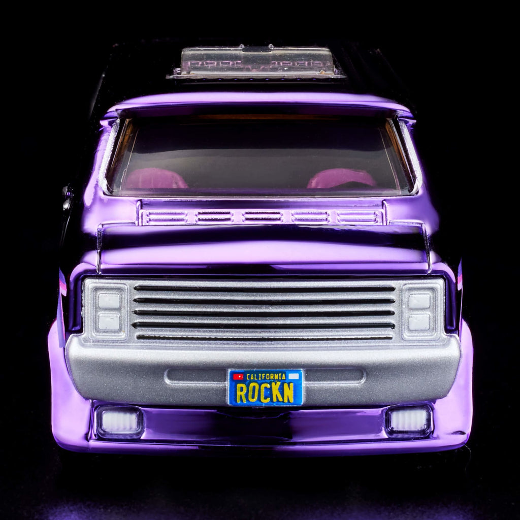 Hot Wheels RLC Exclusive ‘70s Dodge Tradesman Van