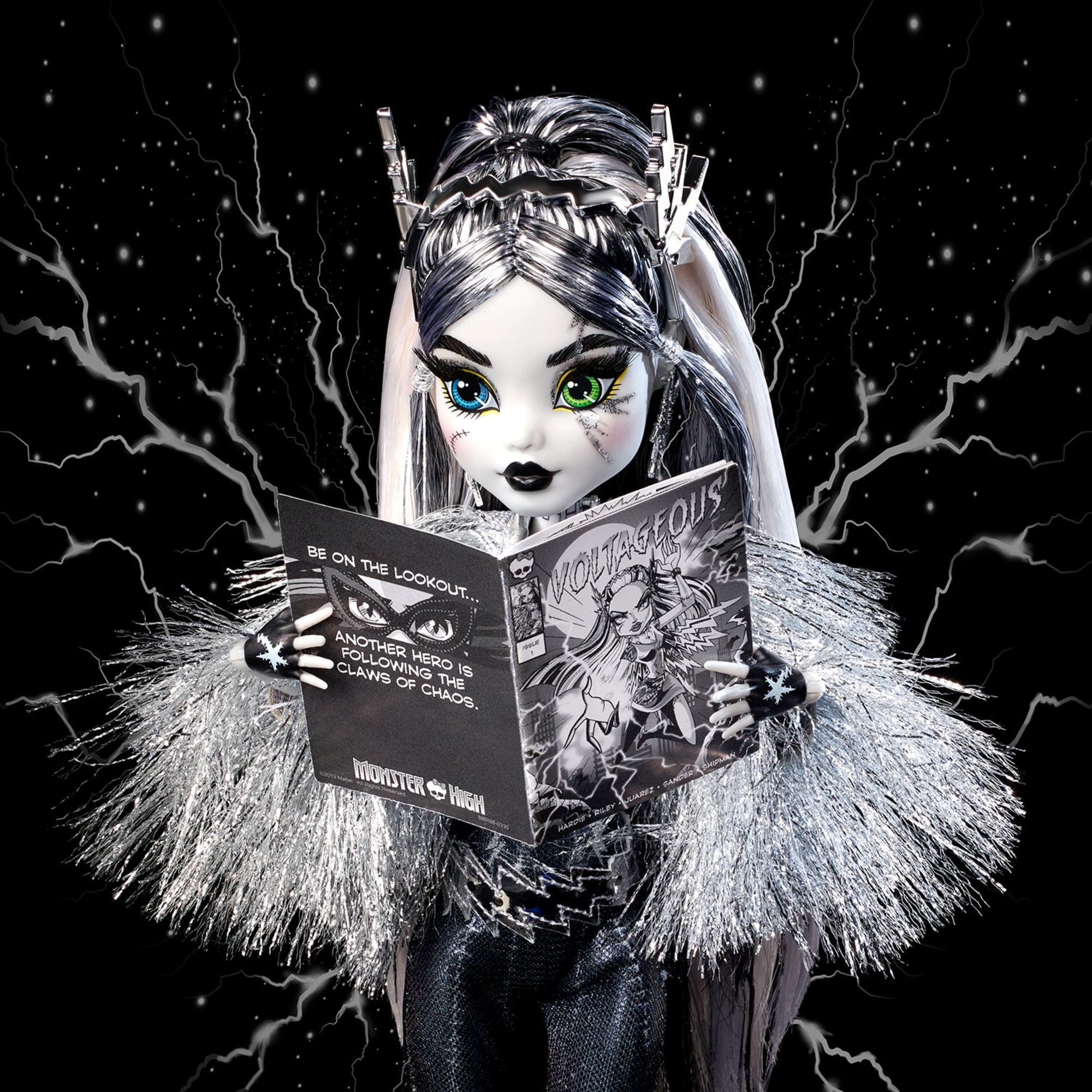 Monster High Voltageous Frankie Stein Reproduction Doll