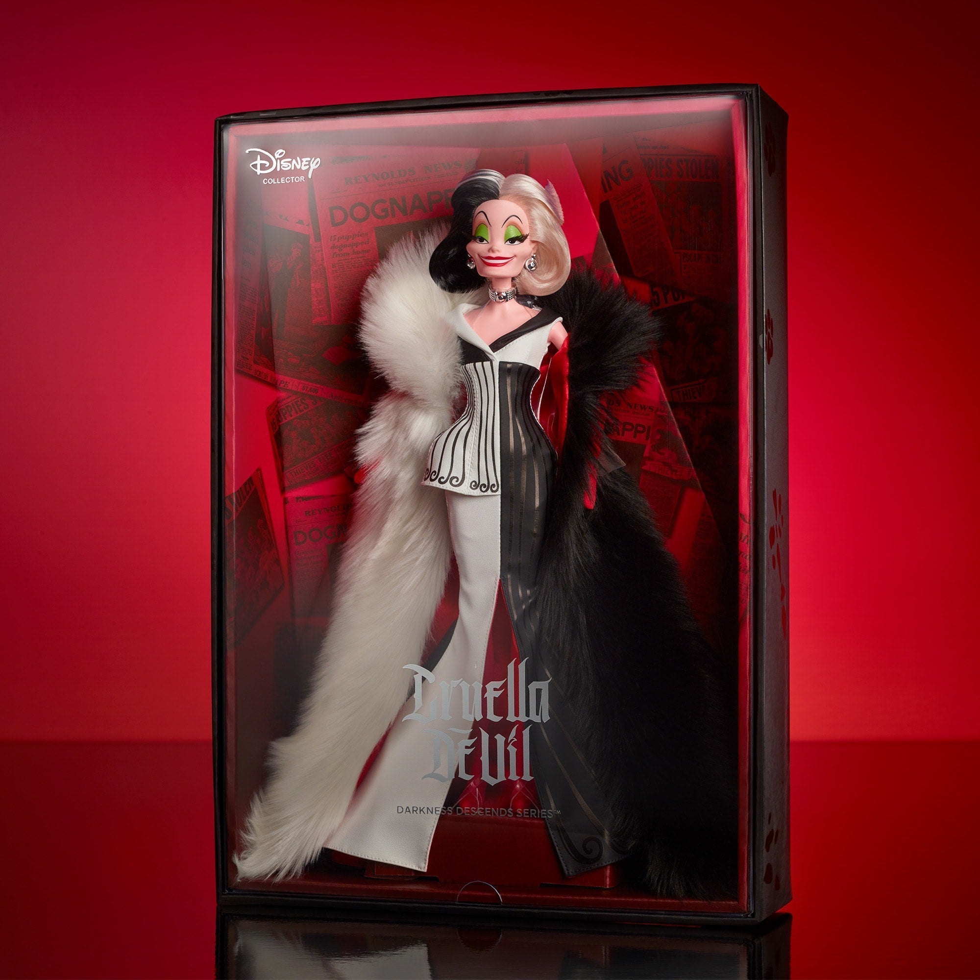 Disney Darkness Descends Cruella De Vil Doll