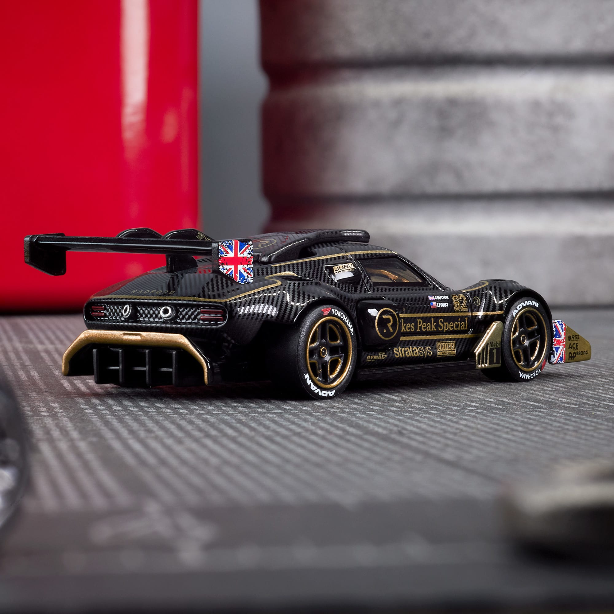 Hot Wheels Elite 64 Radford Type 62-2 Pikes Peak