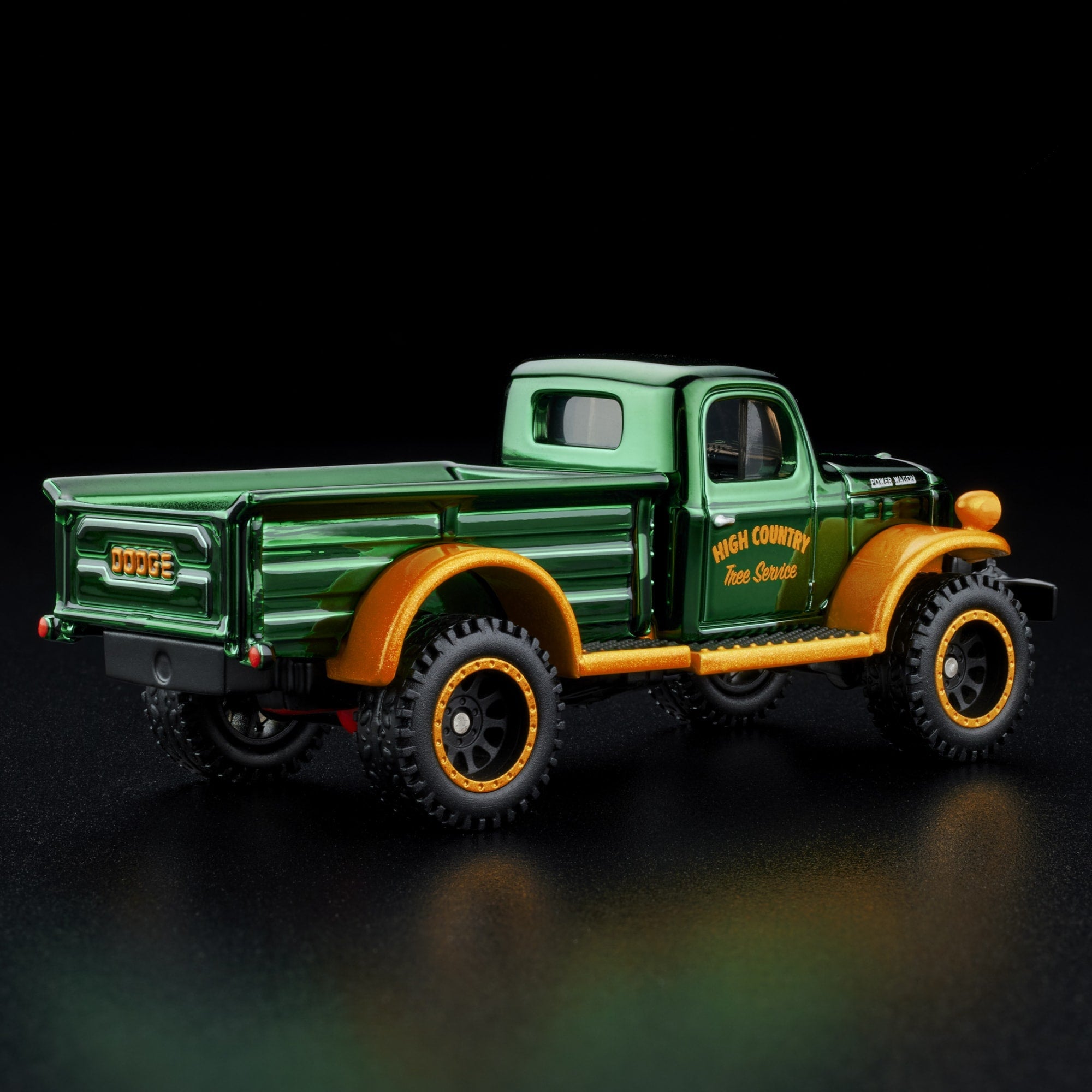 Hot Wheels RLC Exclusive Holiday 1952 Dodge Power-Wagon