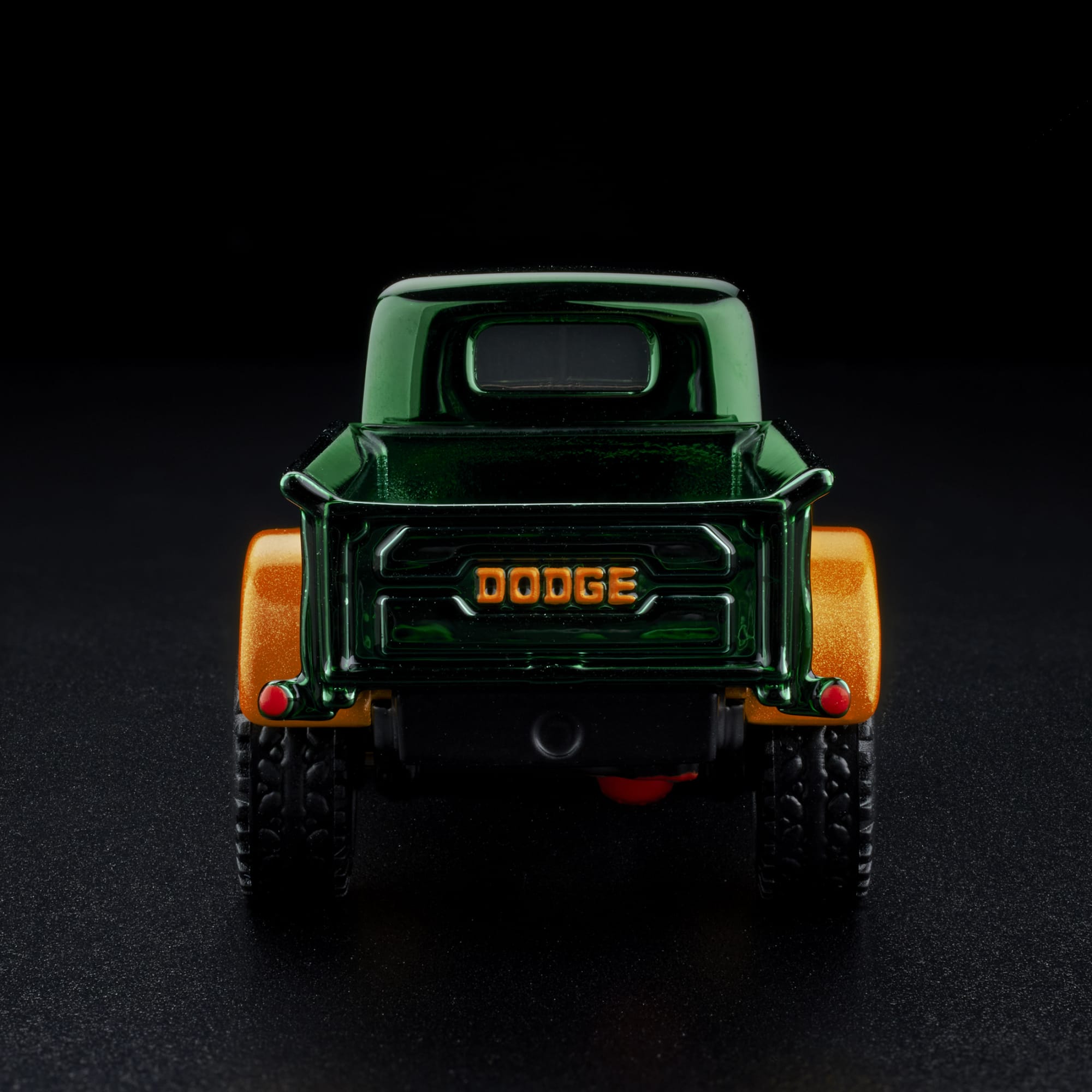Hot Wheels RLC Exclusive Holiday 1952 Dodge Power-Wagon