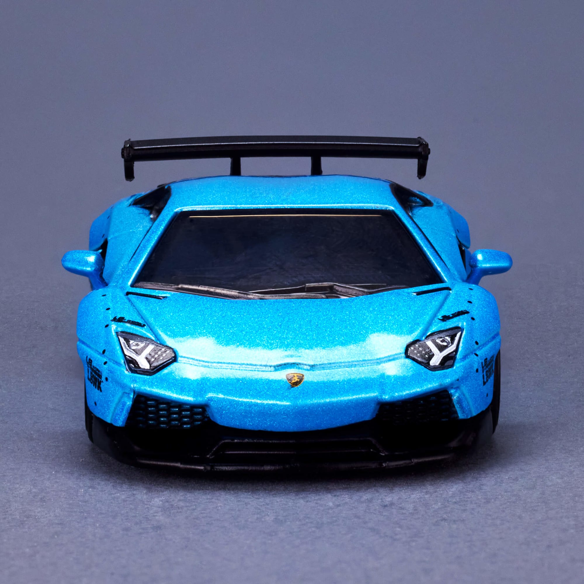 Elite 64 Series LBWK Lamborghini Aventador LP 700-4