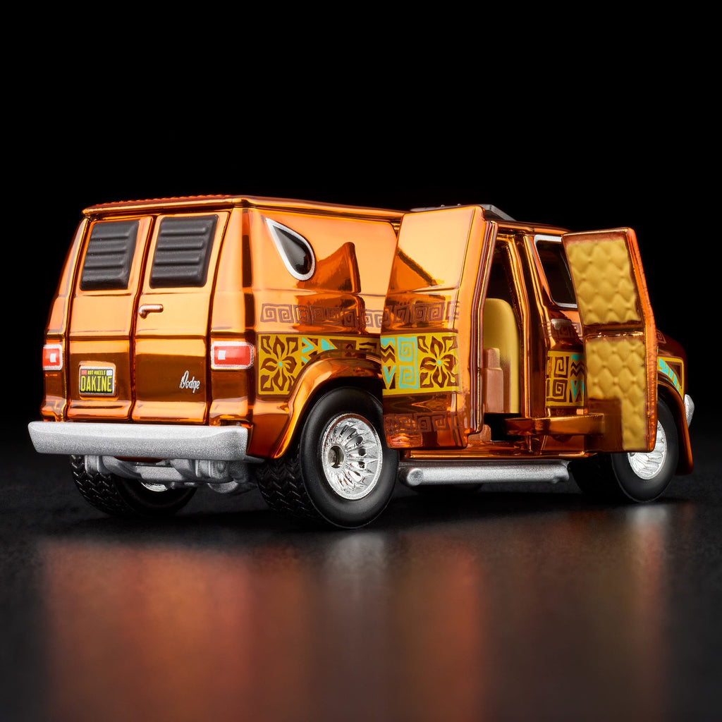 Hot Wheels RLC Exclusive ‘70s Dodge Tradesman Van