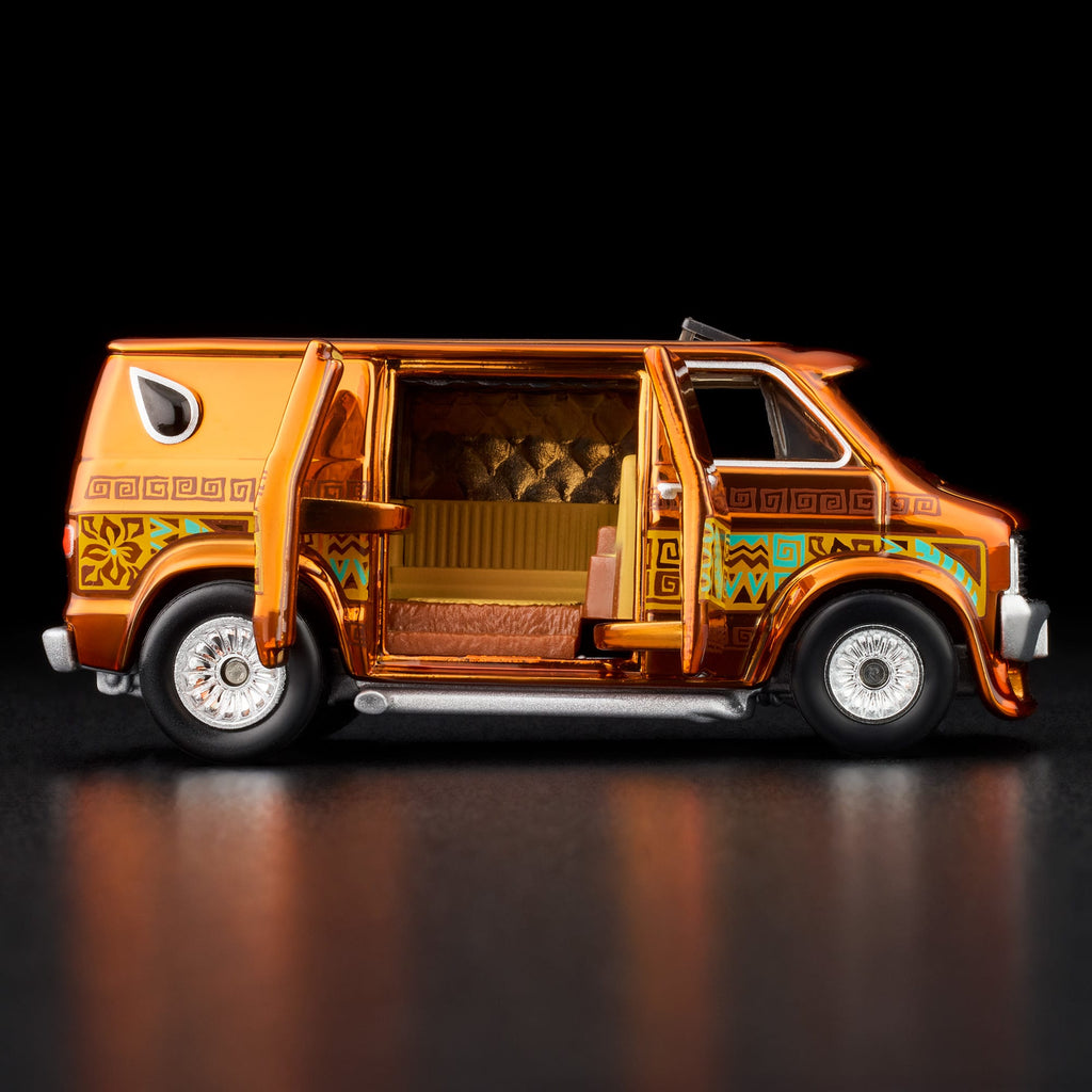Hot Wheels RLC Exclusive ‘70s Dodge Tradesman Van