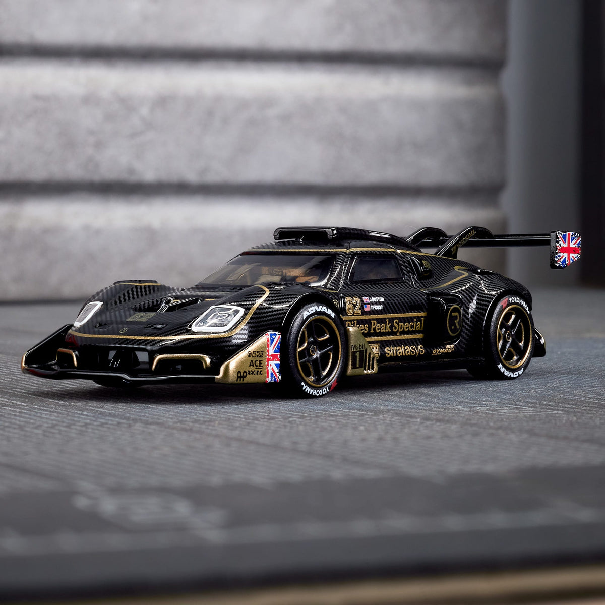 Hot Wheels Elite 64 Radford Type 62-2 Pikes Peak
