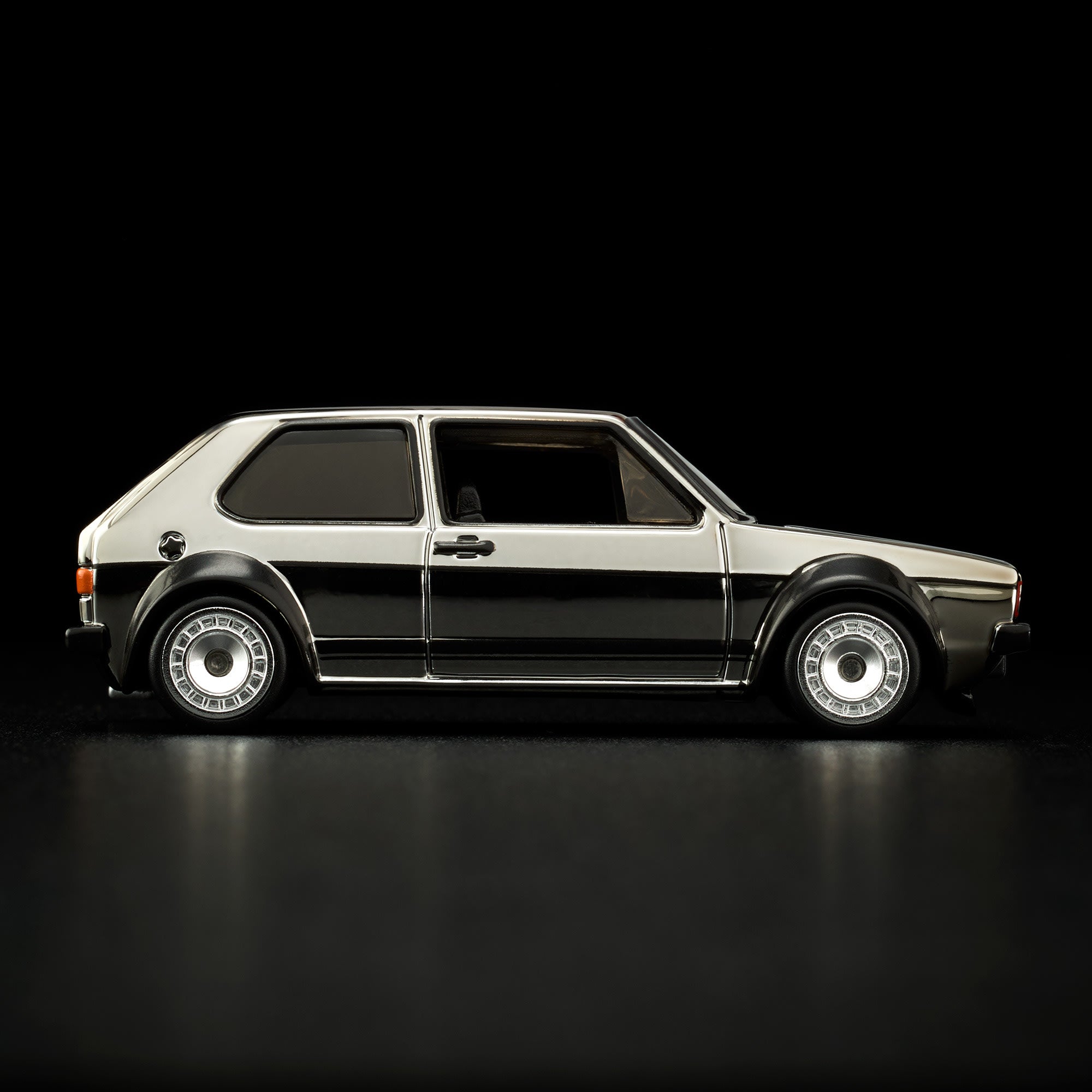 Hot Wheels RLC Exclusive 1976 Volkswagen Golf Mk1 GTI