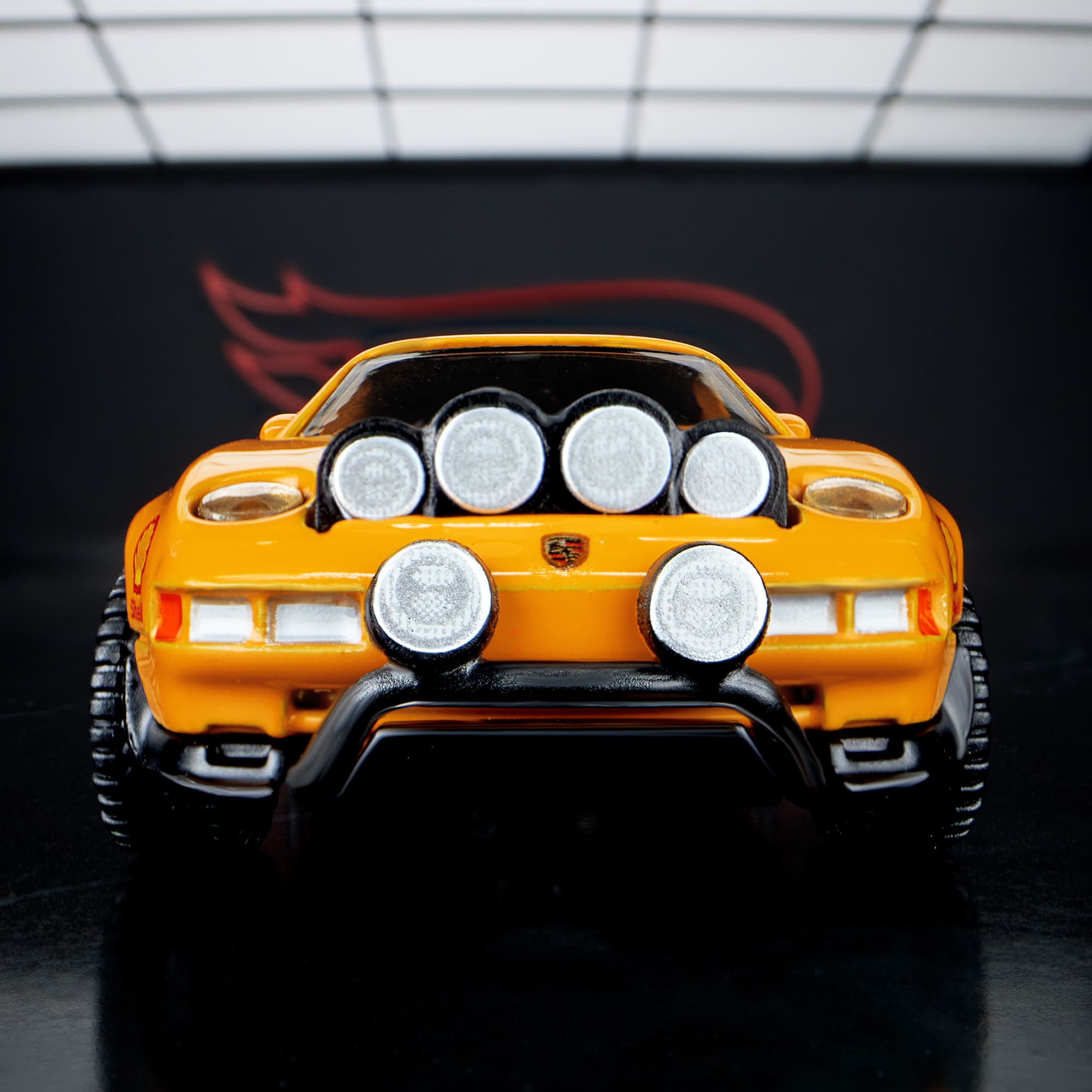 Hot Wheels Elite 64 Porsche 928 Safari