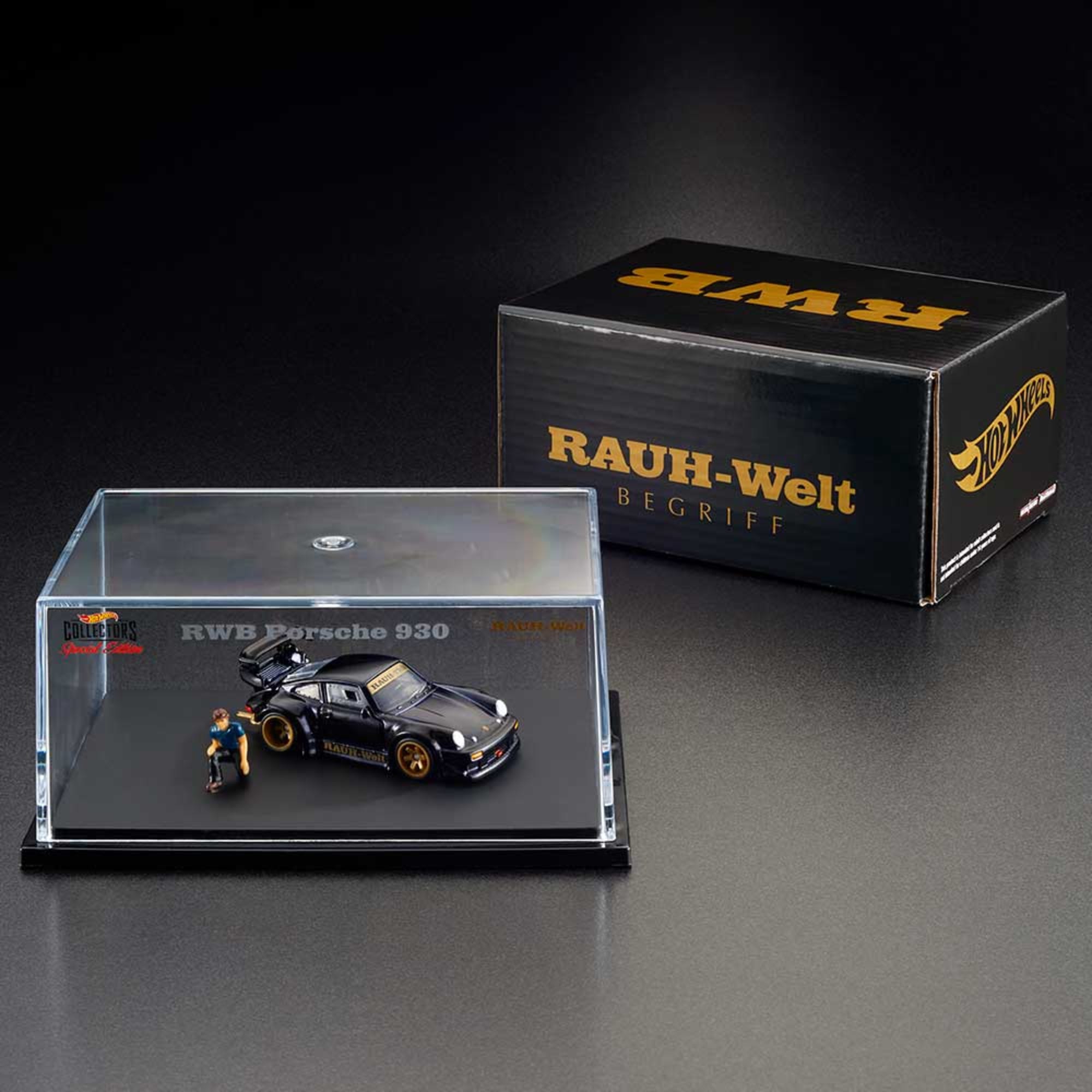 Hot Wheels RLC Exclusive RWB Porsche 930 w/ Akira Nakai Figurine