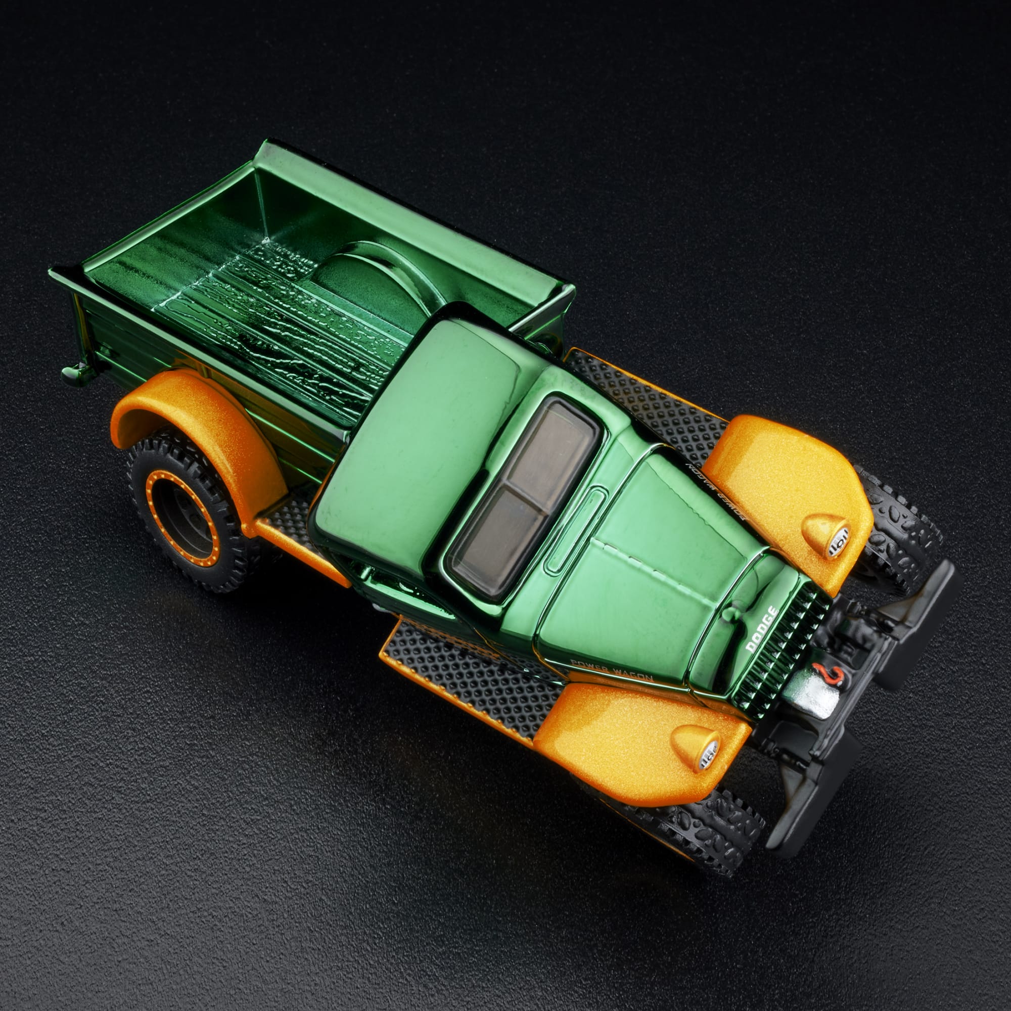 Hot Wheels RLC Exclusive Holiday 1952 Dodge Power-Wagon